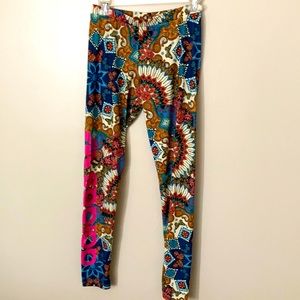 Adidas bohemian print legging